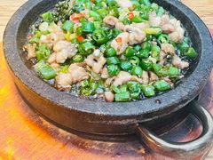 -渝半城经典川粤菜(重庆天地店)