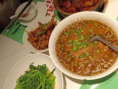 -鑫小城故事·藕汤·家常菜(台北一路总店)