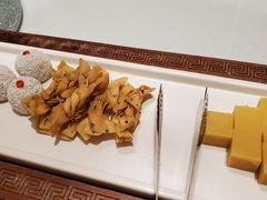 -悦融琥珀·京鲁菜·海味珍品(西单店)