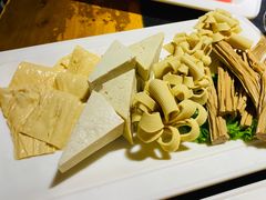 -晓宇重庆火锅(大唐不夜城店)