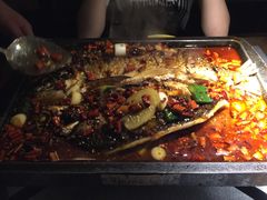 -探鱼·鲜青椒爽麻烤鱼(广州花都来又来店)