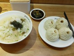 -凤起龙游老面包子(凯德晶品店)