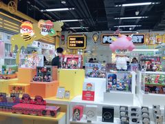 -泡泡玛特POPMART(上海环球港店)