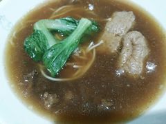 -牛吃草牛杂面(天一店)