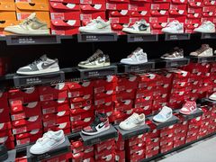 -五环Outlets(高新工厂店)