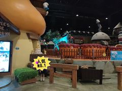 -蓝精灵乐园·世茂精灵之城主题乐园