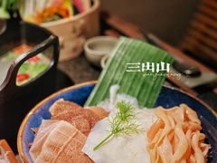 -三出山火锅(南京万象天地店)