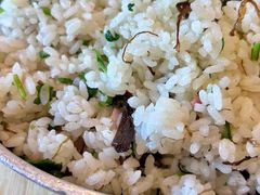 -侬佳蒸菜馆(听潮店)