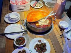 -蒙肥羊·酸汤潮牛·鲜牛肉火锅烤肉自助(岗顶店)
