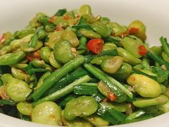 韭菜炒蚕豆-喜湘宴·精致湖南菜(和平西桥店)