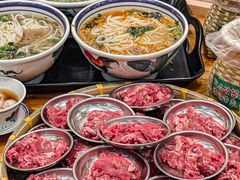 -云阿蛮云南生烫牛肉米线(奉贤路店)