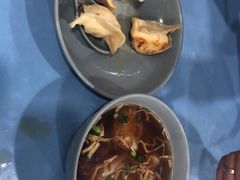 -天天锅贴王(迎凤街店)
