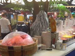 -四囍码头海鲜烧烤自助火锅(外滩南京东路悦荟广场店)