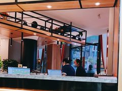 -有红鸡毛店·川菜(建设路店)