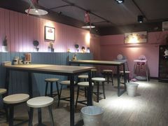 大堂-友达面馆·酸菜鱼面(钱塘区店)