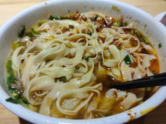 韭叶-舌尖尖牛肉面(甘南路店)