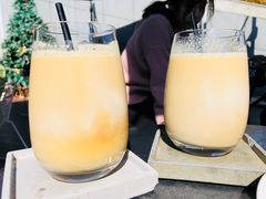 -UNI UNI(环亚凯瑟琳店)