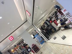 -优衣库(重庆沙坪坝印象汇店)