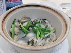胡椒猪手煲鲜蚝-长江国际酒店-中餐厅