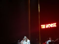 -TZ House音乐现场(来福士中心店)