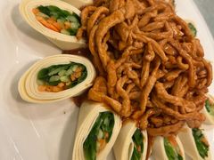 -黄家饺子东北特色菜馆(湖滨商业街店)