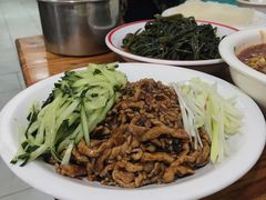 -勇猛子川菜馆(新军路店)