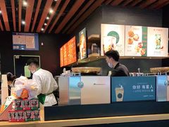 -星巴克(杭州东站东到达店)