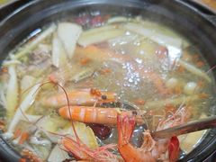 -濠轩阁特色生蚝火锅(水湾路店)