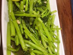 -Dang restaurant (patong phuket)