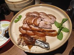 -青年公社烤鸭(熙悦天街店)