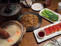 -南拳十三姨·潮汕砂锅粥(世纪金源店)