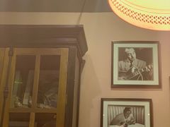 -SISTERS BAR RESTAURANT川意酒馆(嘉善老市H楼店)