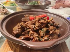 -千灯盛汇·头牌粤菜(致越优城店)
