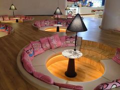 -涨巢·潮玩水疗局