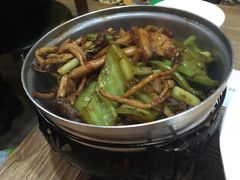 -朋友圈概念餐厅(象山万达广场店)