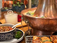 -雀舞云南菜(天津天河城购物中心店)