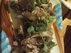 手抓羊肉-清真·伊清阁餐厅
