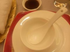 -山明水秀大饭店