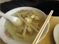 豆腐湯-津品味小吃(大学湾店)
