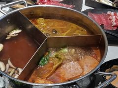 -呷哺呷哺 黄金牧场 (新中关购物中心店)