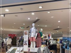 -优衣库(上海虹口龙之梦店)