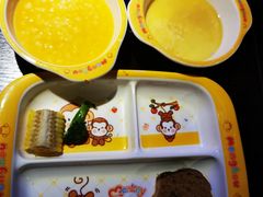 -绿茶餐厅(同成街华联店)