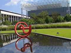 -东浩兰生上海世博展览馆