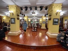 -果戈里书店