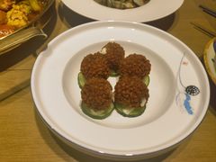 贵妃荔枝虾丸子-臻鲜燕海鲜融合餐厅(金陵style店)