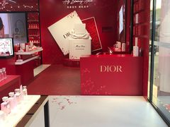 -Dior迪奥(上海世茂广场店)