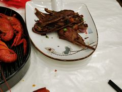 -老鄞江清水龙虾•赵赵家(江北店)