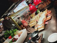 -四海一家自助餐(益田假日广场店)