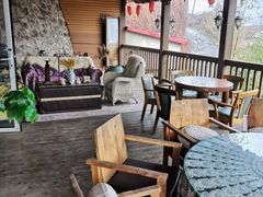 -乌托邦轰趴日租聚会别墅(先生的院子店)