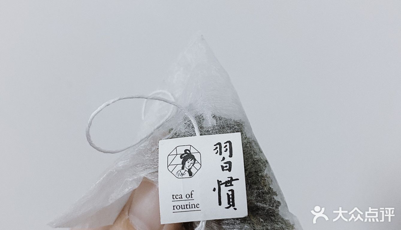 无需排队深圳新店｜人气爆灯新店[礼花]茶颜悦色